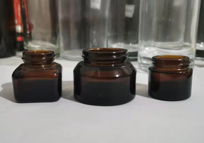 amber glass jar manufacturer